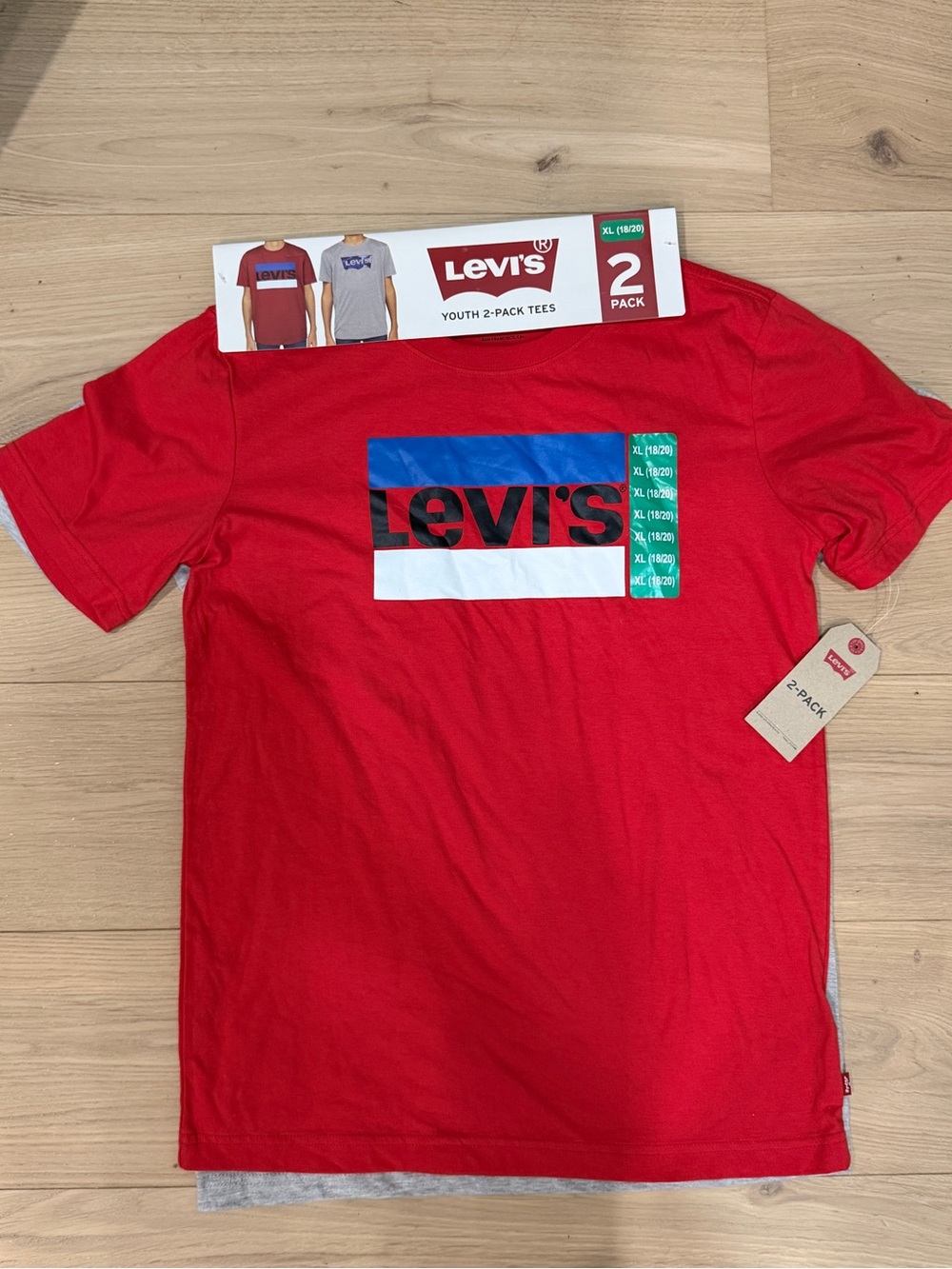 Levi's 2-Pack Boys’ T-Shirts New with Tag - Size XL